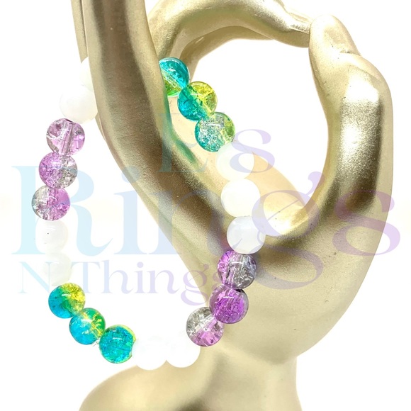 [Swift Wind] Stretchy Elastic Crackle & White Agate Glass Beaded Bracelet - Picture 1 of 1